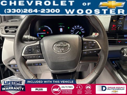 Used 2021 Toyota Sienna XSE image 16