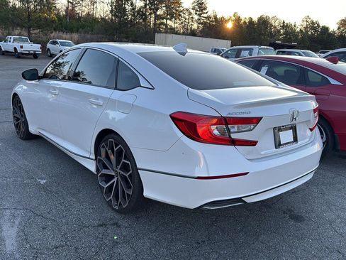 Used 2020 Honda Accord EX image 9