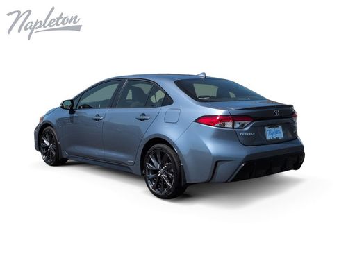 Used 2024 Toyota Corolla SE w/ Convenience Package AWD/4WD image 3