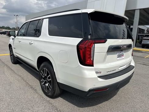 Used 2021 GMC Yukon XL AT4 w/ AT4 Premium Plus Package AWD/4WD image 7