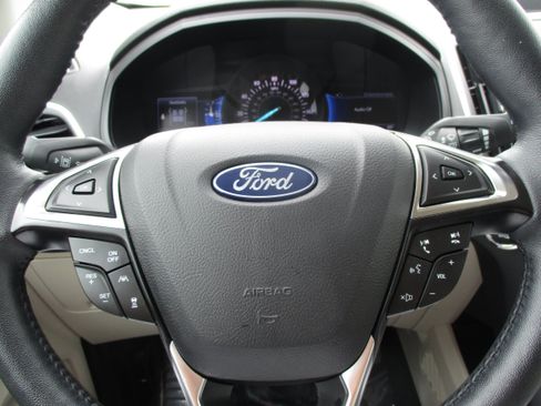 Used 2024 Ford Edge Titanium w/ Equipment Group 301A AWD/4WD image 16