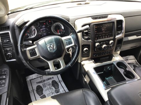 Used 2015 RAM 3500 Laramie w/ Cold Weather Group AWD/4WD image 11