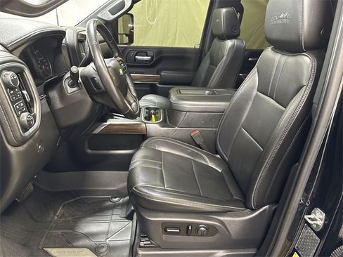 Certified 2020 Chevrolet Silverado 2500 High Country w/ Z71 Off-Road Package image 10