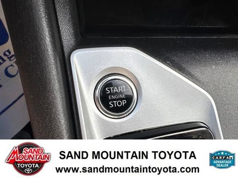 Used 2025 Nissan Altima 2.5 S FWD image 19