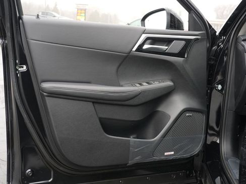 New 2026 Mitsubishi Outlander SE image 15