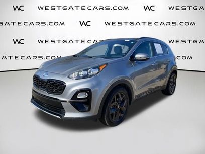 Used 2020 Kia Sportage S w/ S FWD Sunroof Package