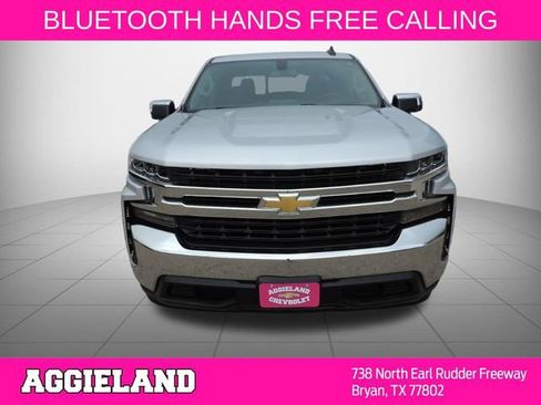 Used 2020 Chevrolet Silverado 1500 LT w/ Texas Edition RWD image 9