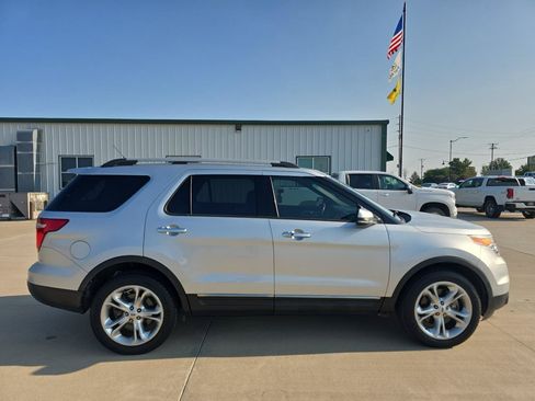Used 2014 Ford Explorer Limited AWD/4WD image 8