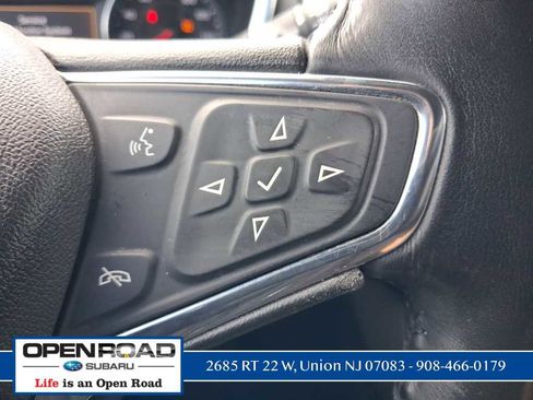 Used 2019 Chevrolet Equinox LT AWD/4WD image 26