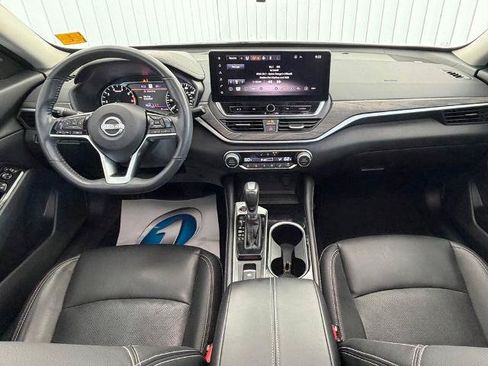 Used 2023 Nissan Altima 2.5 SL AWD/4WD image 5