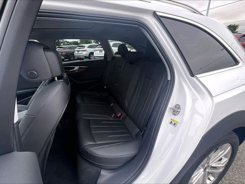 Used 2023 Audi A4 2.0T allroad Premium w/ Convenience Package AWD/4WD image 21