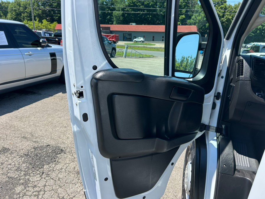 Used 2023 RAM ProMaster 2500 FWD image 10