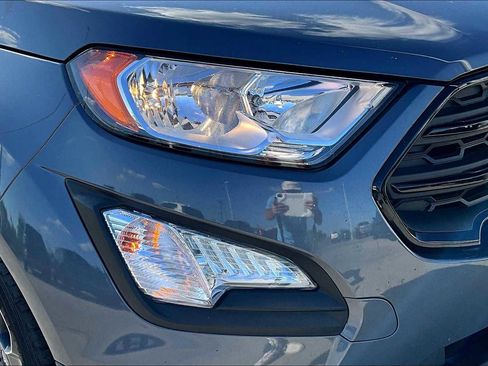 Used 2022 Ford EcoSport S image 41
