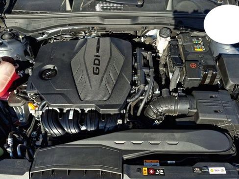 Used 2023 Hyundai Sonata SE w/ Cargo Package image 29