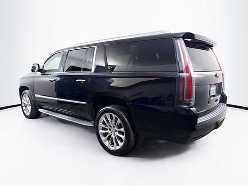 Used 2018 Cadillac Escalade ESV Luxury AWD/4WD image 6
