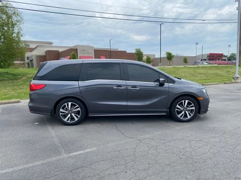 Used 2023 Honda Odyssey Touring image 8