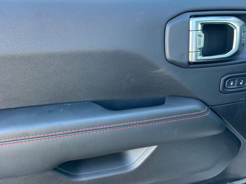 New 2026 Jeep Wrangler Unlimited Rubicon image 10