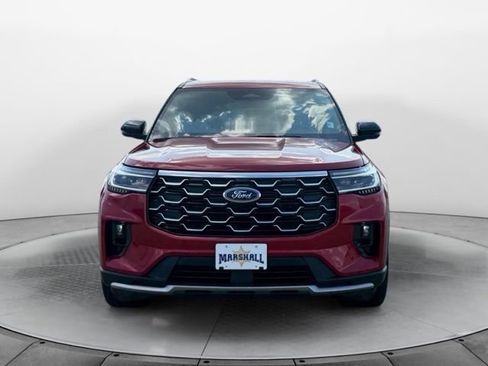 Used 2025 Ford Explorer Platinum w/ LUX Leather Package AWD/4WD image 8