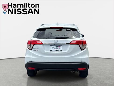 Used 2019 Honda HR-V EX image 3