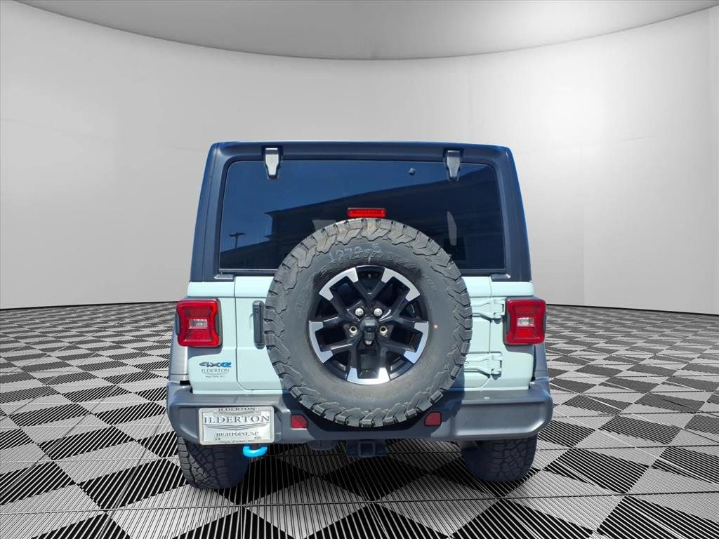 Used 2024 Jeep Wrangler Unlimited Rubicon 4xe AWD/4WD image 25