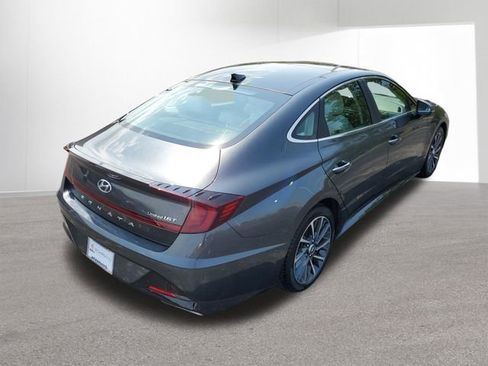 Used 2022 Hyundai Sonata Limited image 45