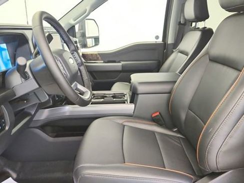 New 2026 Ford F250 Lariat w/ Black Appearance Package image 10