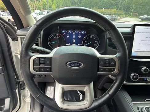 Certified 2023 Ford Expedition XLT RWD image 28