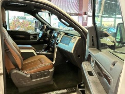 Used 2013 Ford F150 Platinum image 24