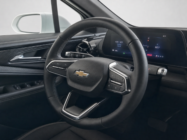 Used 2024 Chevrolet Blazer EV LT AWD/4WD image 10