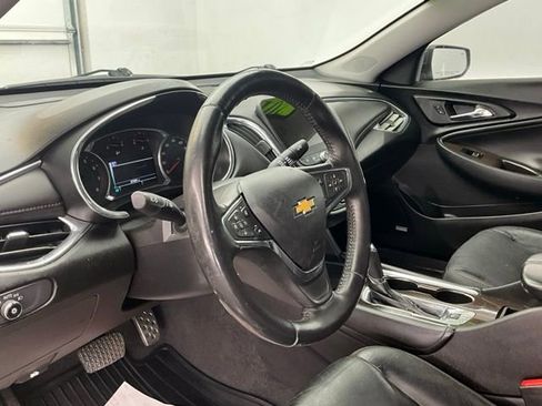 Used 2016 Chevrolet Malibu Premier w/ Driver Confidence Package II FWD image 16