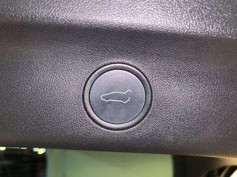 Used 2021 Tesla Model Y Performance AWD/4WD image 56