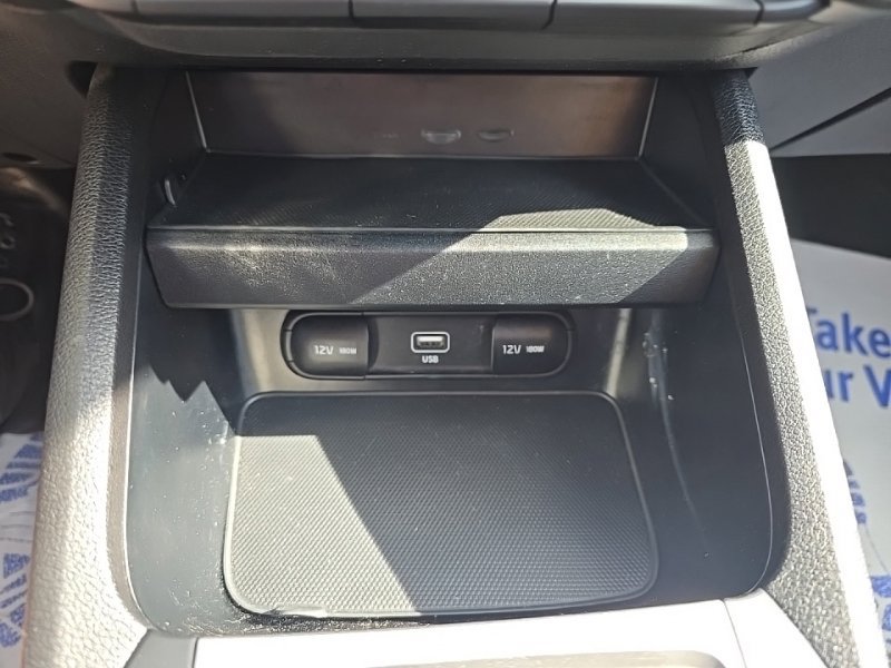 Used 2023 Kia Forte LXS w/ LXS Technology Package FWD image 18