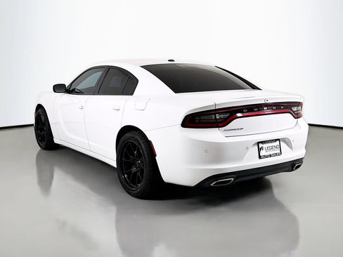 Used 2022 Dodge Charger SXT RWD image 7