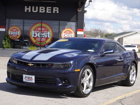 Used 2015 Chevrolet Camaro SS w/ RS Package RWD image 3