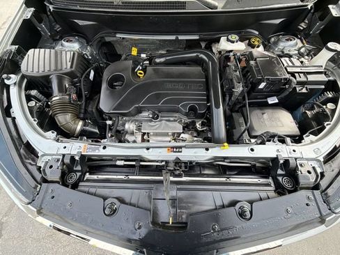 Certified 2024 Chevrolet Equinox LT FWD image 30