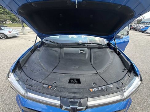 Used 2024 Chevrolet Blazer EV RS RWD image 30