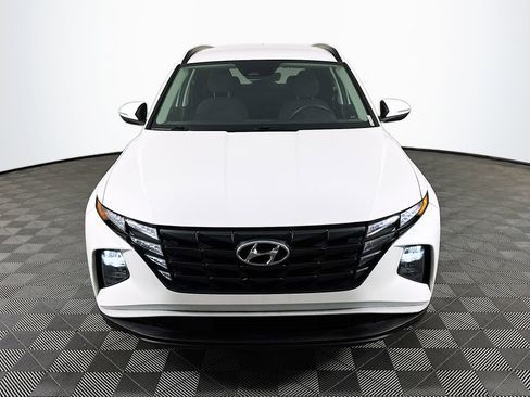 Used 2022 Hyundai Tucson SEL FWD image 2