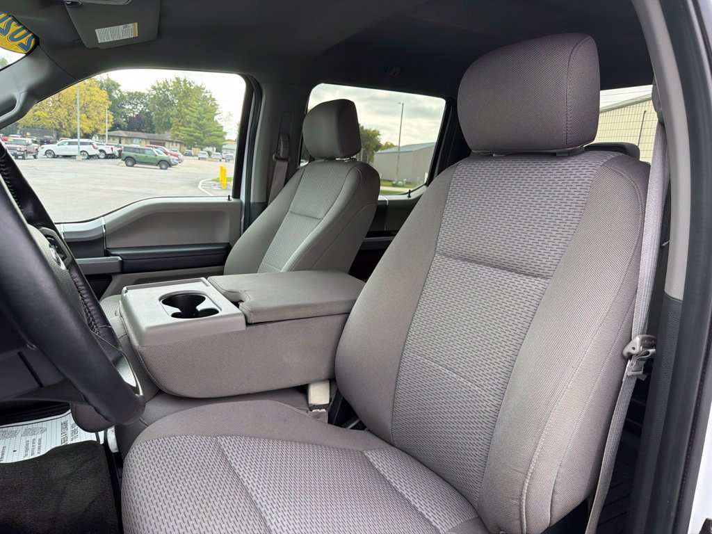 Used 2020 Ford F150 XLT w/ Equipment Group 302A Luxury AWD/4WD image 13