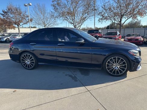 Used 2020 Mercedes-Benz C 300 Sedan image 4