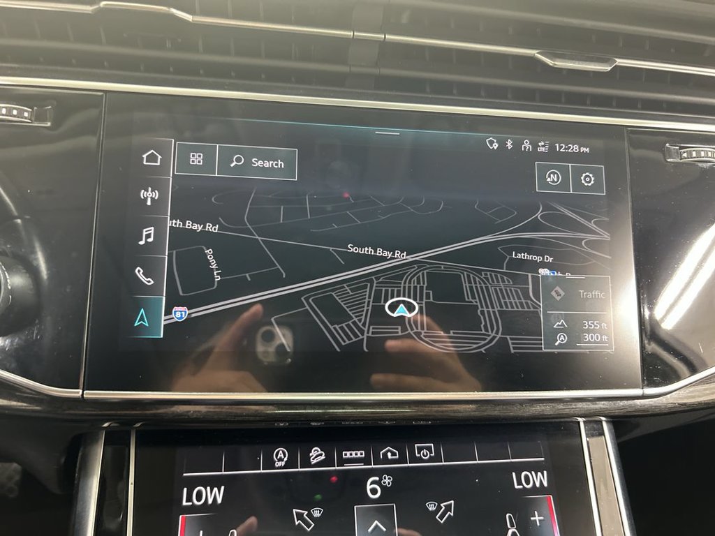 Used 2022 Audi Q7 3.0T Premium AWD/4WD image 16