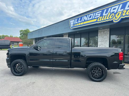 Used 2016 Chevrolet Silverado 1500 Custom w/ Custom Convenience Package AWD/4WD image 4