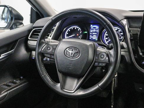 Used 2024 Toyota Camry SE FWD image 15