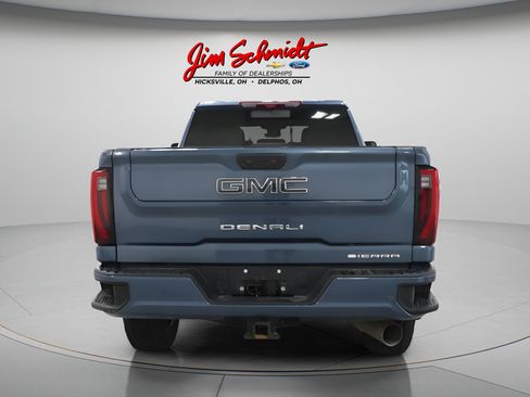 Used 2025 GMC Sierra 2500 Denali Ultimate AWD/4WD image 5
