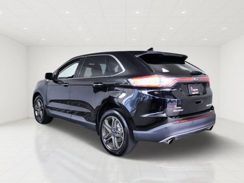 Used 2017 Ford Edge Titanium w/ Equipment Group 301A AWD/4WD image 4