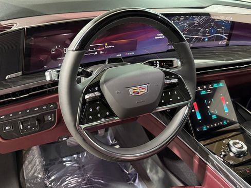 New 2026 Cadillac Escalade ESV Luxury w/ Touring Package image 14