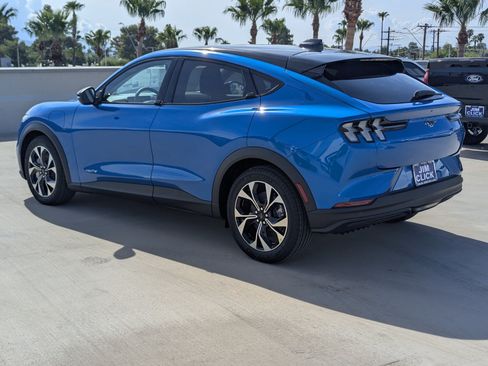 New 2026 Ford Mustang Mach-E Select RWD image 4