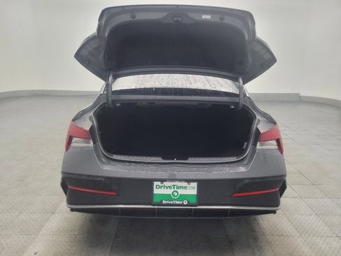 Used 2024 Hyundai Elantra SEL FWD image 29