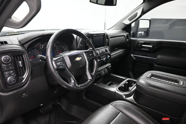 Used 2020 Chevrolet Silverado 2500 LTZ w/ LTZ Plus Package AWD/4WD image 16
