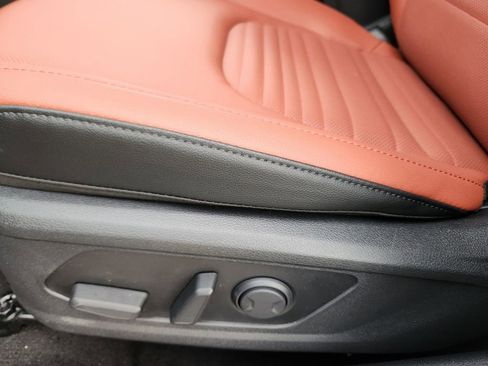 New 2026 Kia Sportage SX image 9