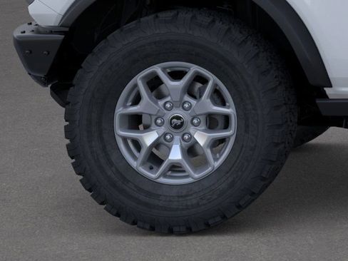 New 2025 Ford Bronco Badlands image 21